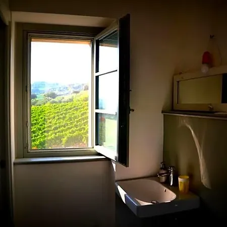 Casale Fonte Vecchia Bed and breakfast 3*